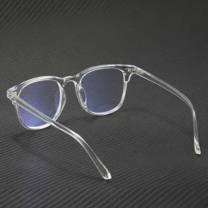 সাদা সানগ্লাস – White Sunglasses