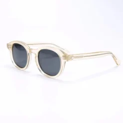 women's sunglass shapes